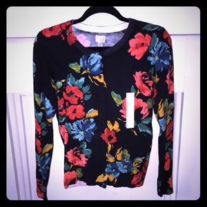 Beautiful floral button-up cardigan